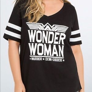 Torrid size 6 Wonder Woman Football T-shirt bnwt